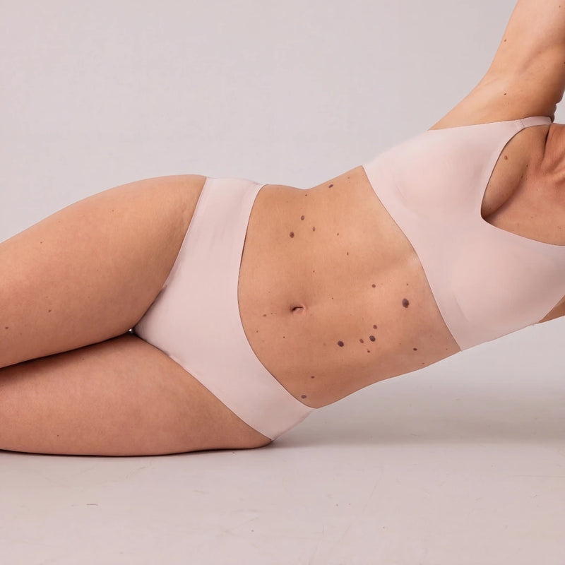 Tanga sans couture en microfibre | Beige