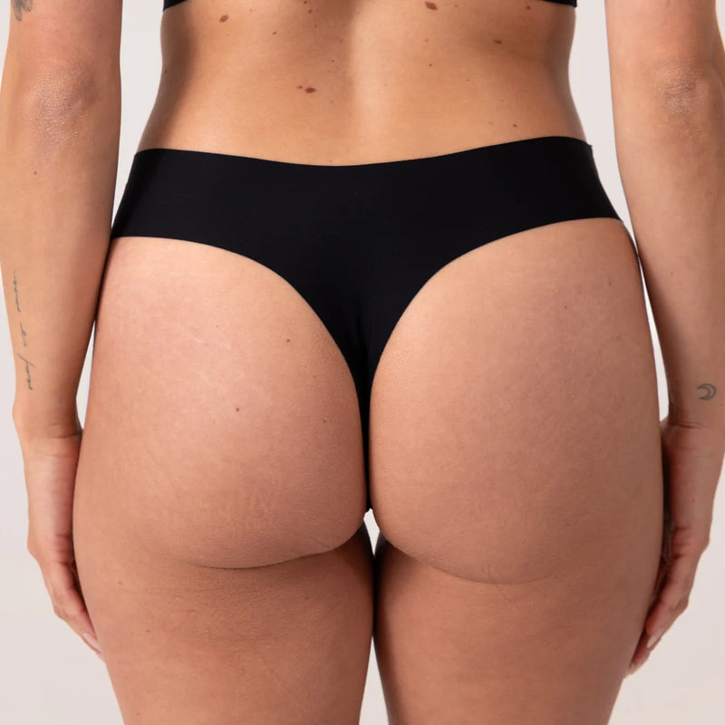 Tanga sans couture en microfibre | Noir